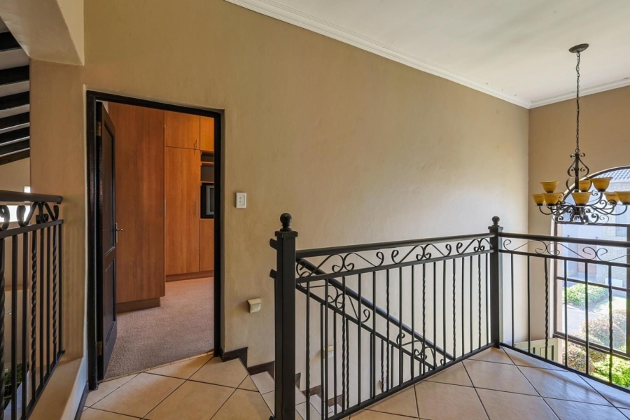 3 Bedroom Property for Sale in Olympus AH Gauteng