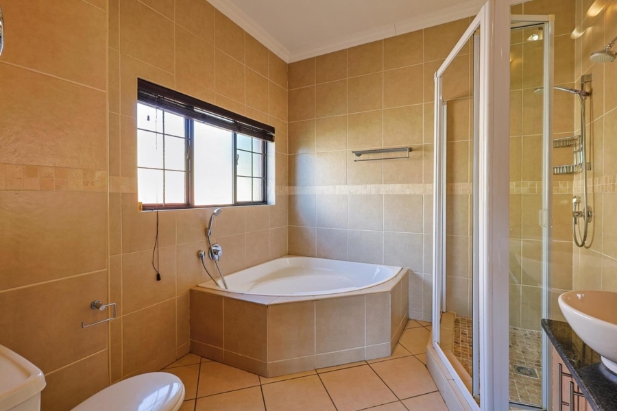 3 Bedroom Property for Sale in Olympus AH Gauteng
