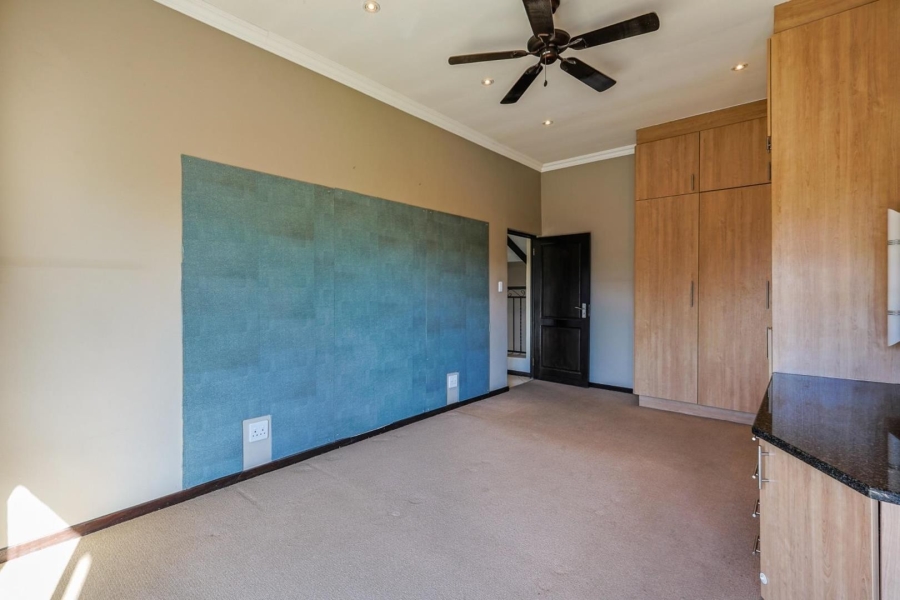 3 Bedroom Property for Sale in Olympus AH Gauteng