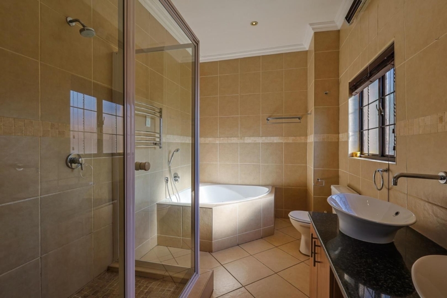 3 Bedroom Property for Sale in Olympus AH Gauteng