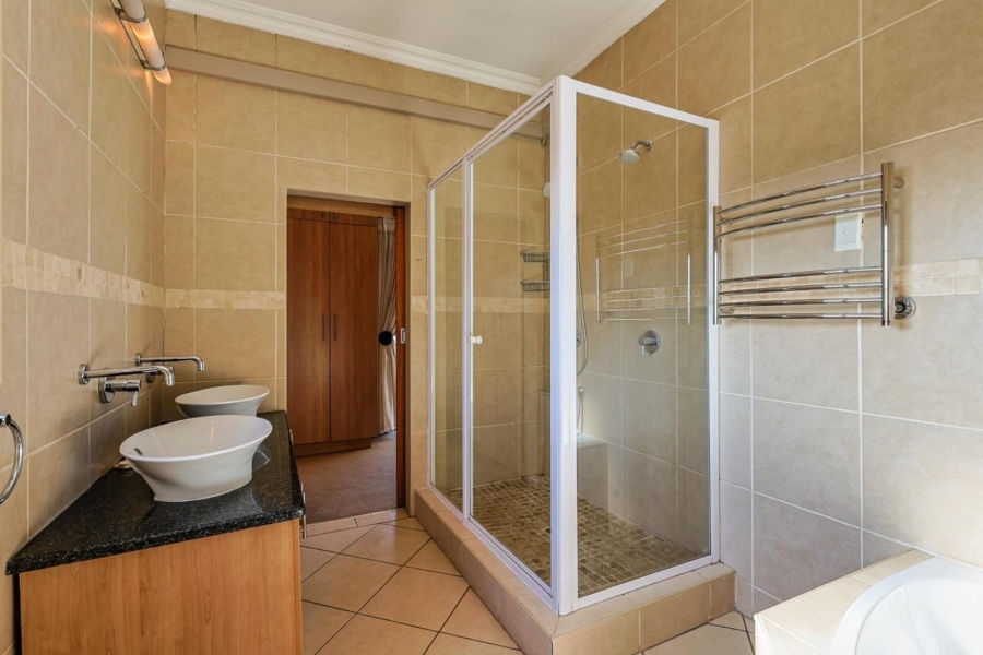 3 Bedroom Property for Sale in Olympus AH Gauteng