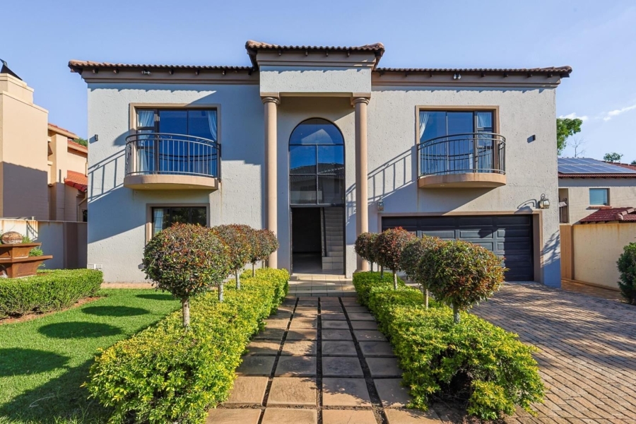 3 Bedroom Property for Sale in Olympus AH Gauteng