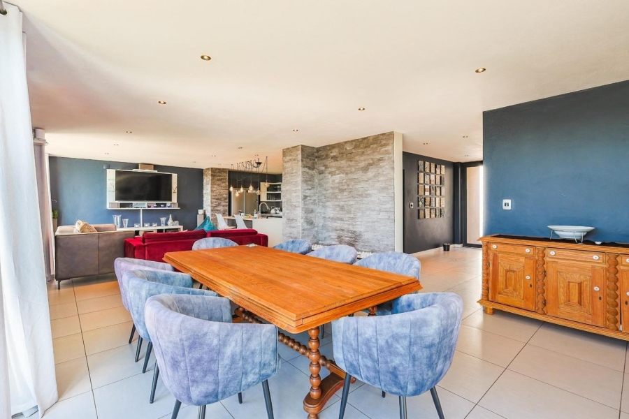 4 Bedroom Property for Sale in Waterkloof Ridge Gauteng