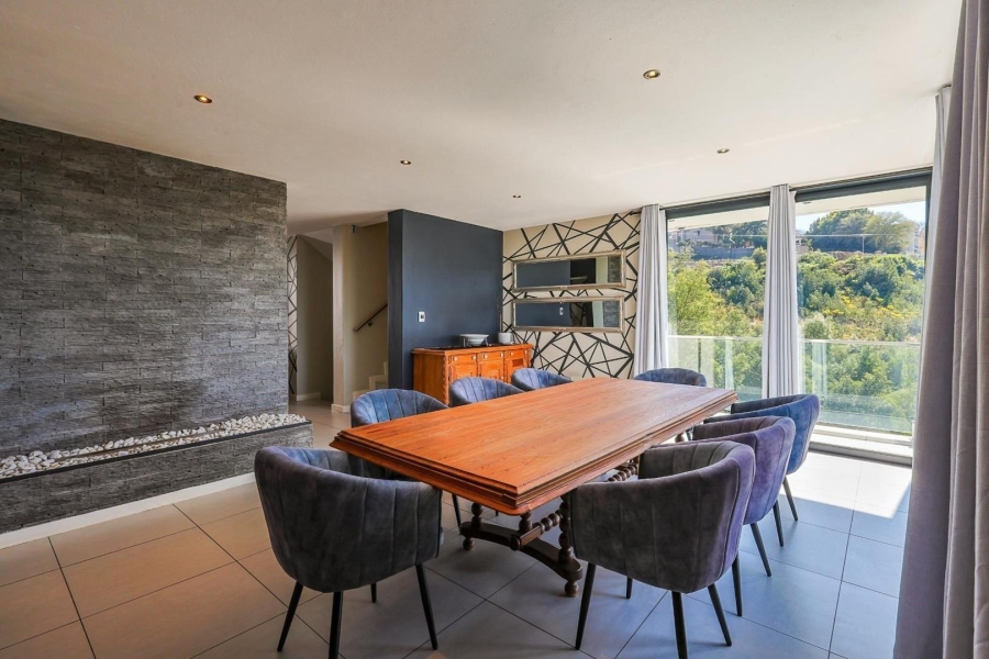 4 Bedroom Property for Sale in Waterkloof Ridge Gauteng