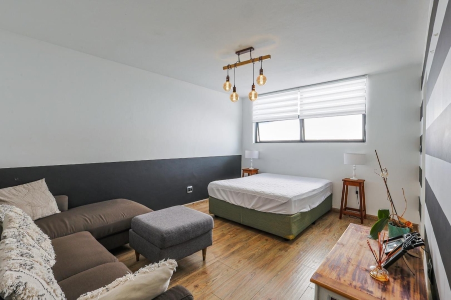 4 Bedroom Property for Sale in Waterkloof Ridge Gauteng