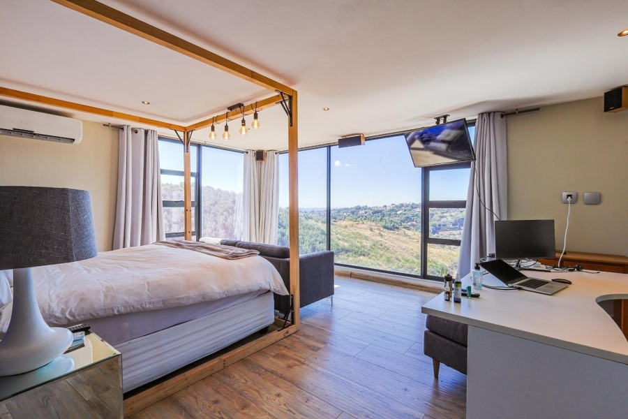 4 Bedroom Property for Sale in Waterkloof Ridge Gauteng