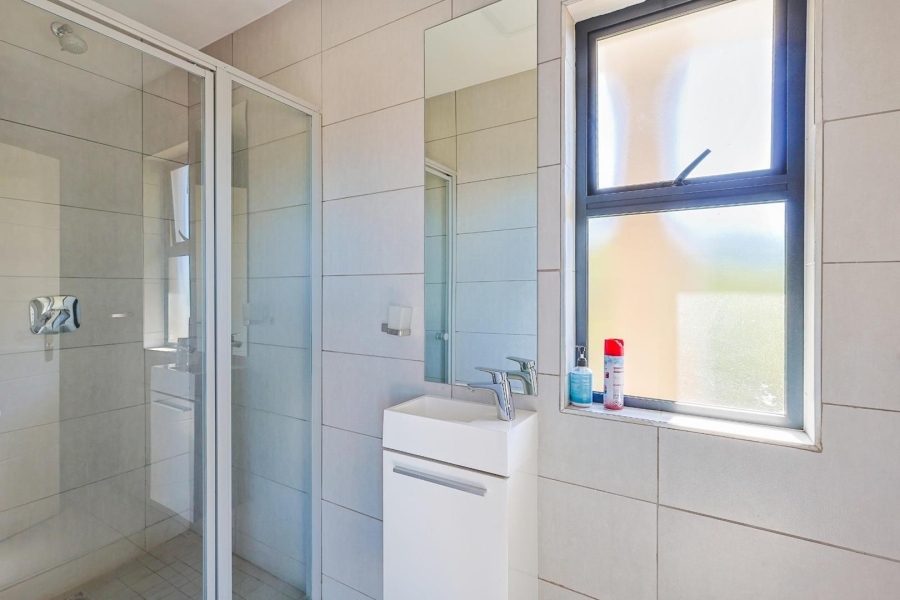 4 Bedroom Property for Sale in Waterkloof Ridge Gauteng