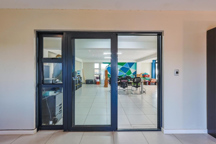 4 Bedroom Property for Sale in Waterkloof Ridge Gauteng