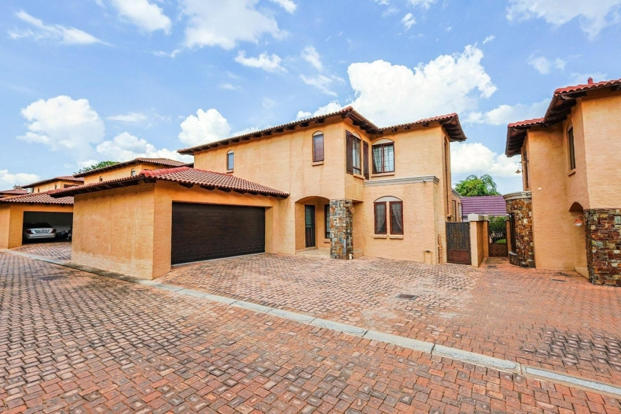 3 Bedroom Property for Sale in Lynnwood Manor Gauteng