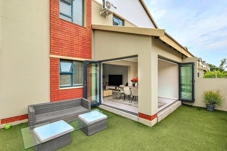 3 Bedroom Property for Sale in Equestria Gauteng