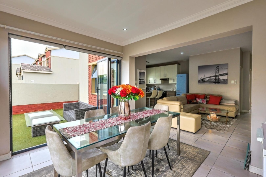 3 Bedroom Property for Sale in Equestria Gauteng