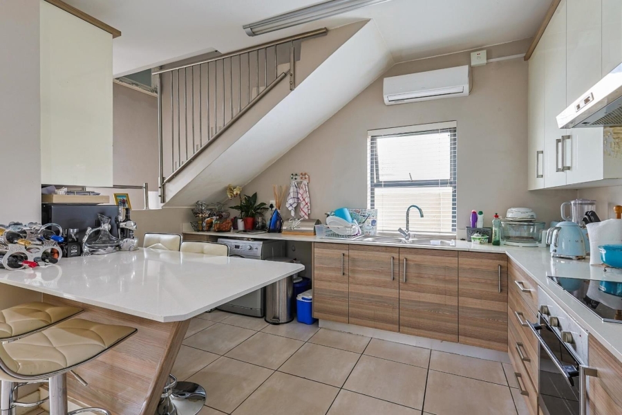 3 Bedroom Property for Sale in Equestria Gauteng