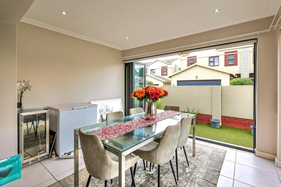 3 Bedroom Property for Sale in Equestria Gauteng