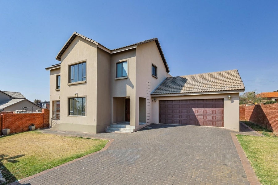 3 Bedroom Property for Sale in Olympus AH Gauteng