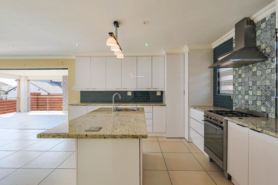 3 Bedroom Property for Sale in Olympus AH Gauteng