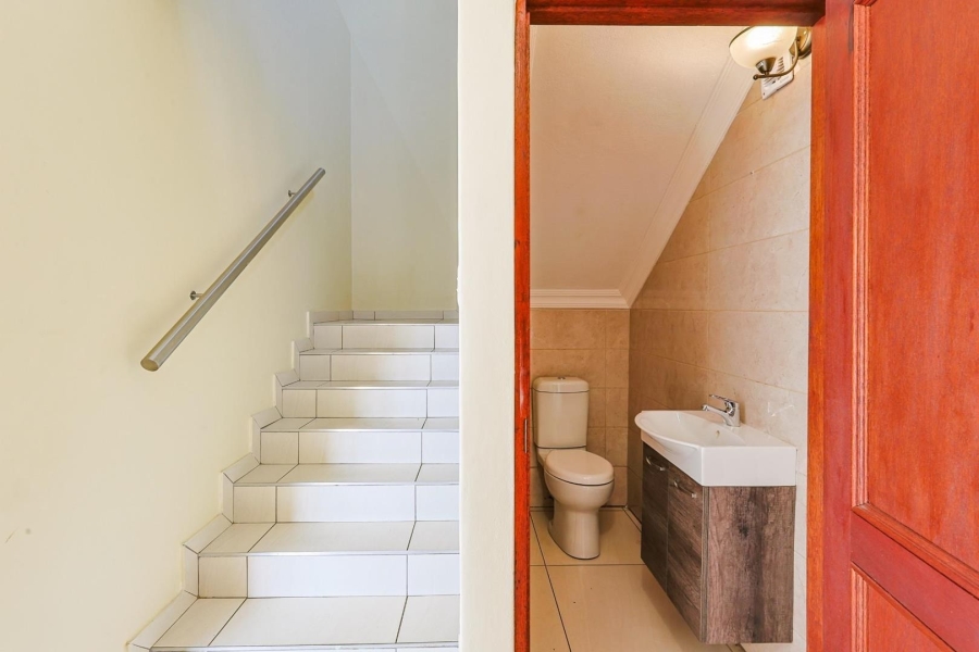 3 Bedroom Property for Sale in Olympus AH Gauteng