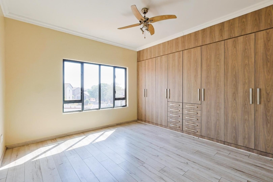 3 Bedroom Property for Sale in Olympus AH Gauteng