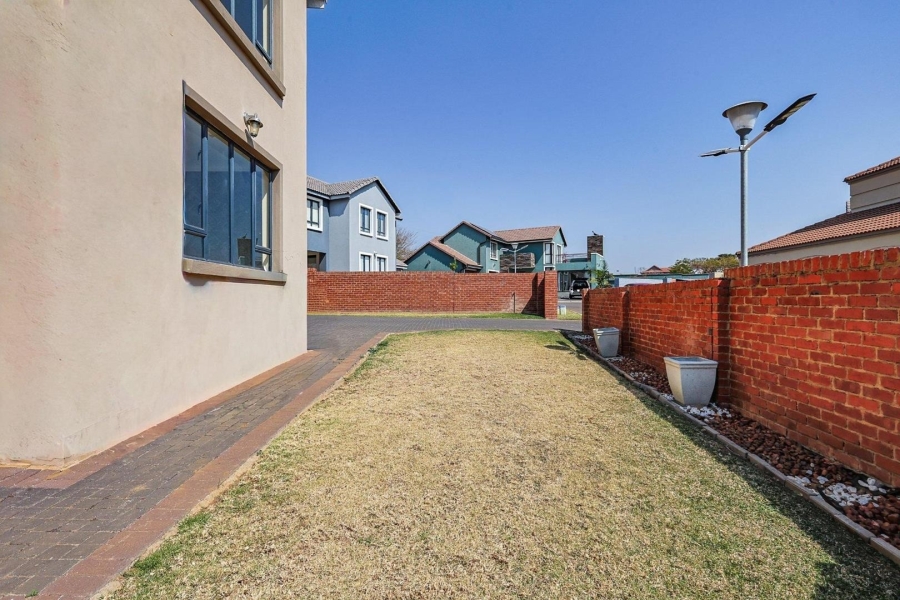 3 Bedroom Property for Sale in Olympus AH Gauteng