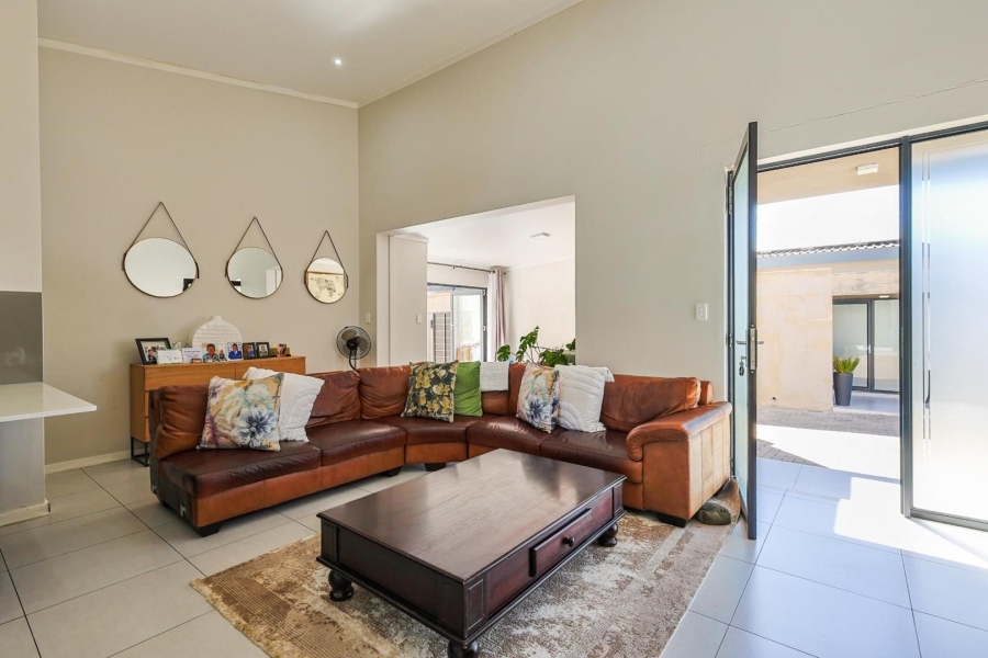 3 Bedroom Property for Sale in Equestria Gauteng