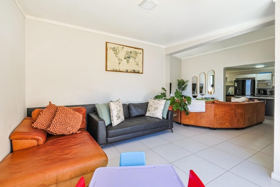 3 Bedroom Property for Sale in Equestria Gauteng