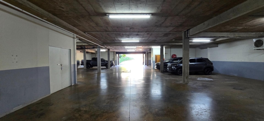To Let commercial Property for Rent in Erasmuskloof Gauteng