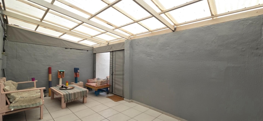 3 Bedroom Property for Sale in Garsfontein Gauteng