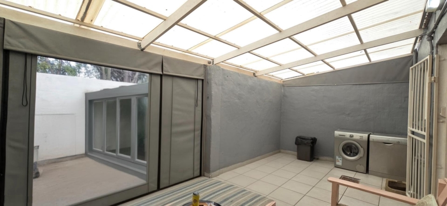 3 Bedroom Property for Sale in Garsfontein Gauteng