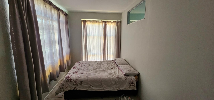 2 Bedroom Property for Sale in Sunnyside Gauteng