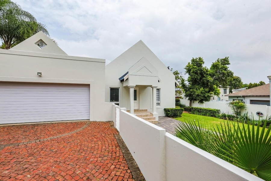 To Let 3 Bedroom Property for Rent in Silver Lakes Gauteng