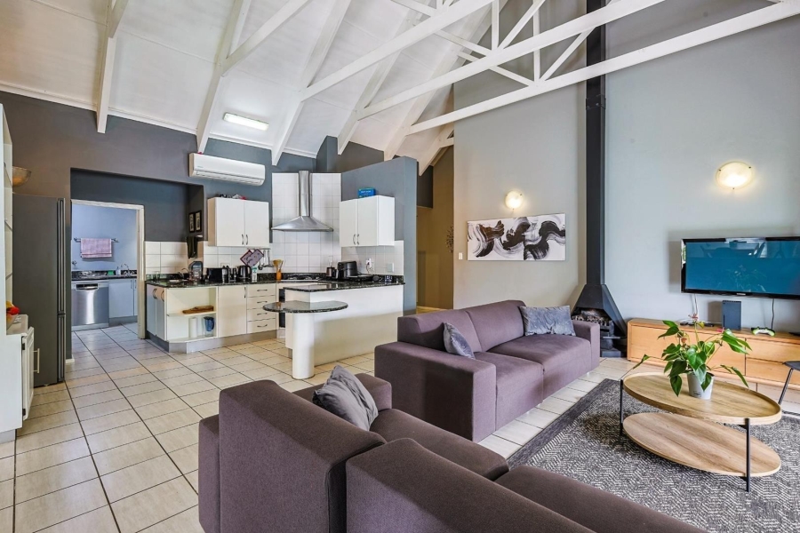 To Let 3 Bedroom Property for Rent in Silver Lakes Gauteng