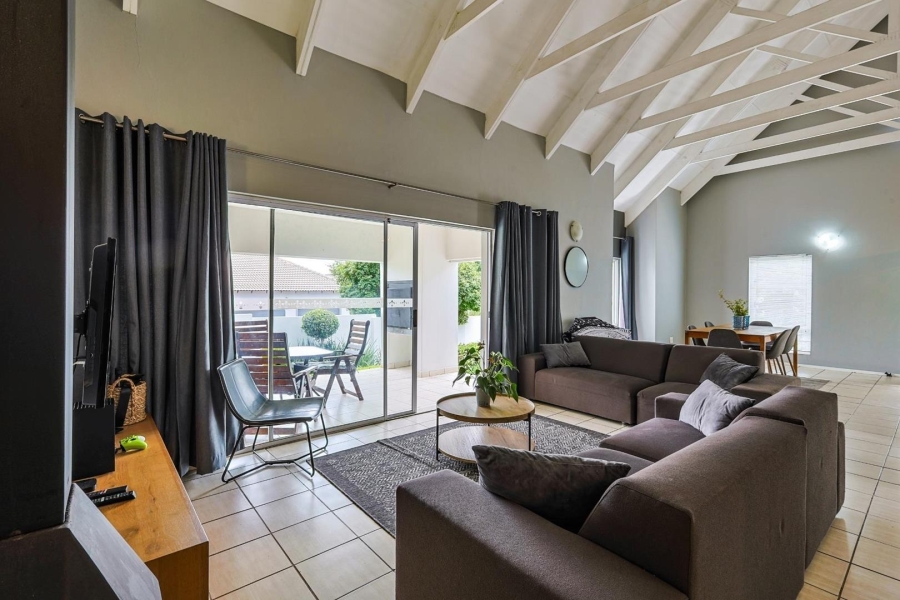 To Let 3 Bedroom Property for Rent in Silver Lakes Gauteng