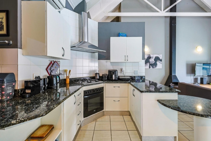 To Let 3 Bedroom Property for Rent in Silver Lakes Gauteng