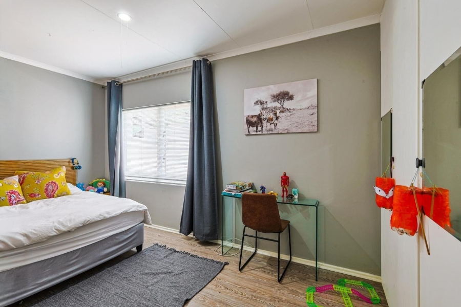 To Let 3 Bedroom Property for Rent in Silver Lakes Gauteng