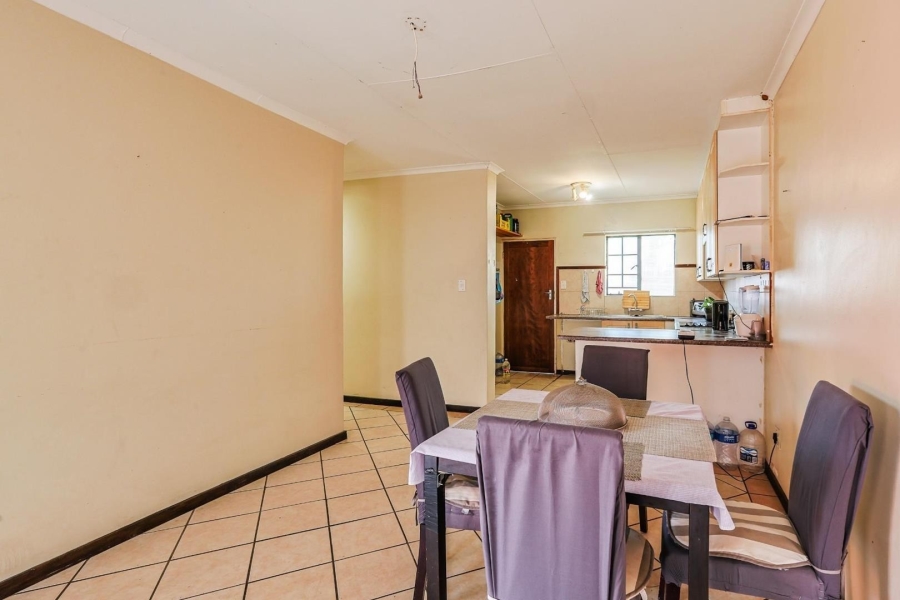 To Let 2 Bedroom Property for Rent in Equestria Gauteng