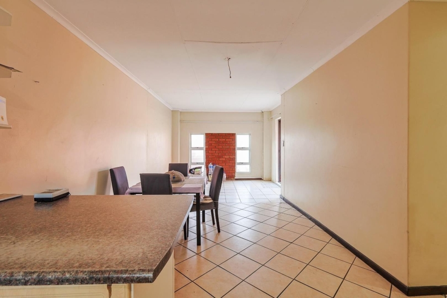 To Let 2 Bedroom Property for Rent in Equestria Gauteng