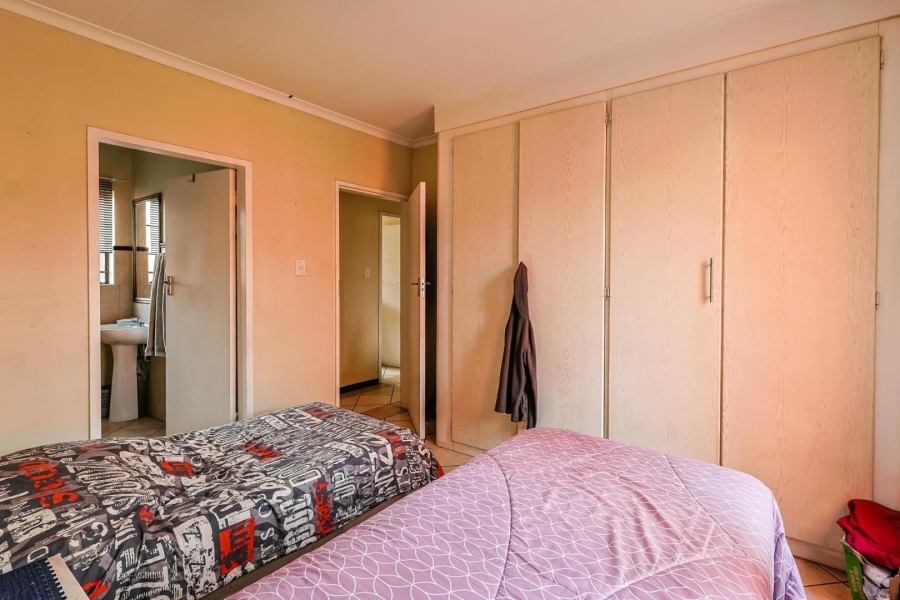 To Let 2 Bedroom Property for Rent in Equestria Gauteng