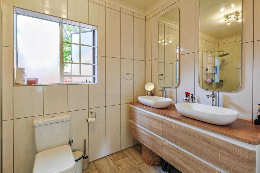 3 Bedroom Property for Sale in Equestria Gauteng