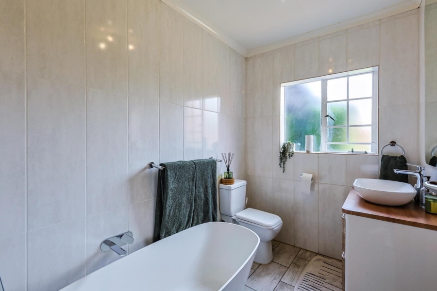 3 Bedroom Property for Sale in Equestria Gauteng