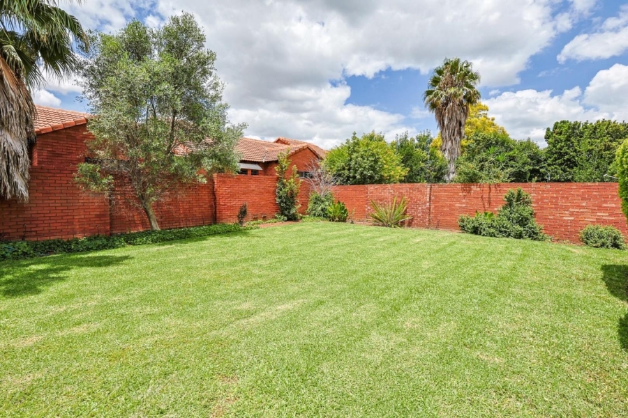 3 Bedroom Property for Sale in Equestria Gauteng