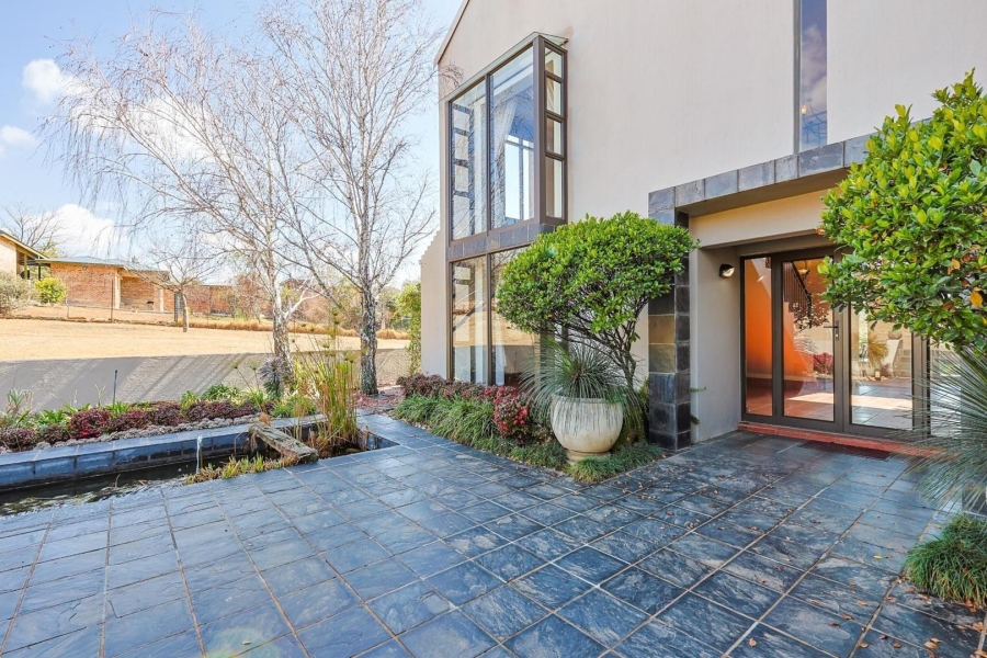 4 Bedroom Property for Sale in Mooikloof Equestrian Estate Gauteng