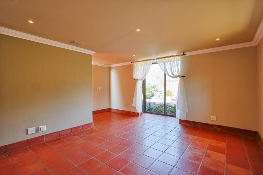 4 Bedroom Property for Sale in Mooikloof Equestrian Estate Gauteng