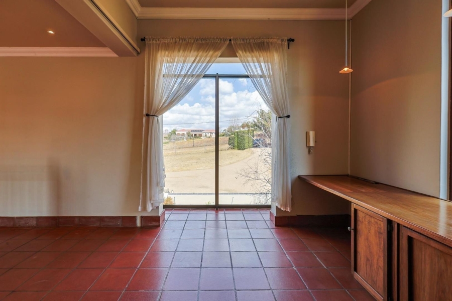 4 Bedroom Property for Sale in Mooikloof Equestrian Estate Gauteng