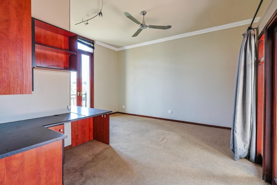 4 Bedroom Property for Sale in Mooikloof Equestrian Estate Gauteng