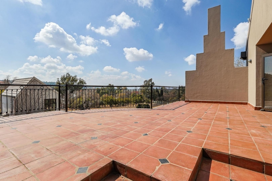 4 Bedroom Property for Sale in Mooikloof Equestrian Estate Gauteng