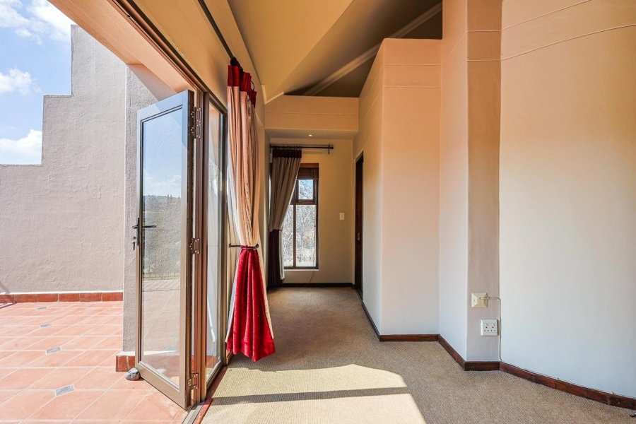 4 Bedroom Property for Sale in Mooikloof Equestrian Estate Gauteng