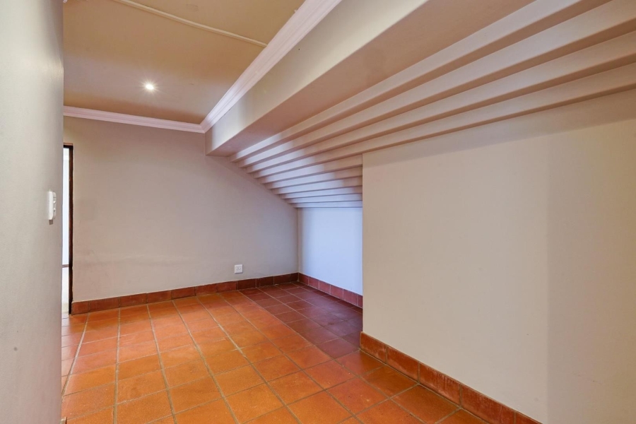 4 Bedroom Property for Sale in Mooikloof Equestrian Estate Gauteng