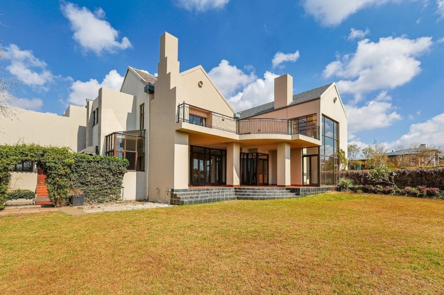 4 Bedroom Property for Sale in Mooikloof Equestrian Estate Gauteng