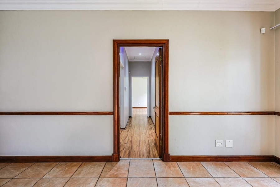 To Let 3 Bedroom Property for Rent in Brooklyn Gauteng