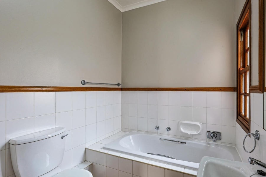 To Let 3 Bedroom Property for Rent in Brooklyn Gauteng