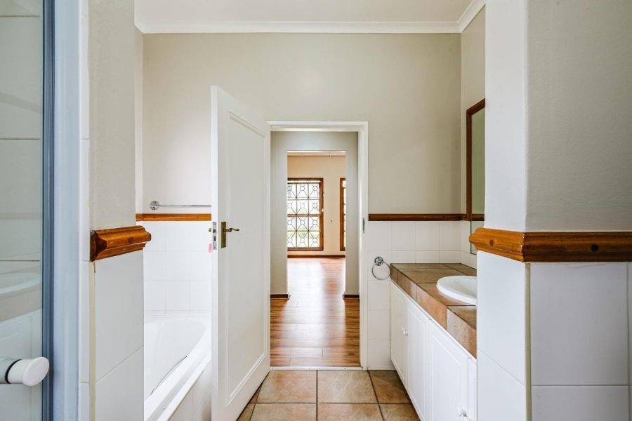 To Let 3 Bedroom Property for Rent in Brooklyn Gauteng